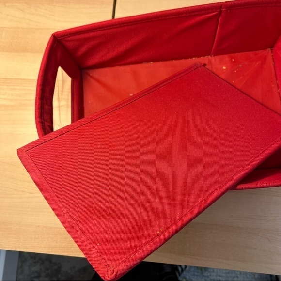 Red collapsible storage containers - Picture 9 of 13